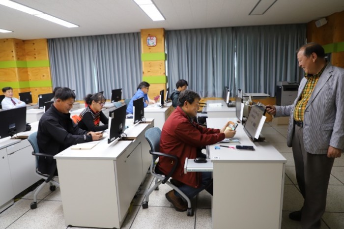 6.미디어파머, 농업현장을 생중계하다-1.JPG