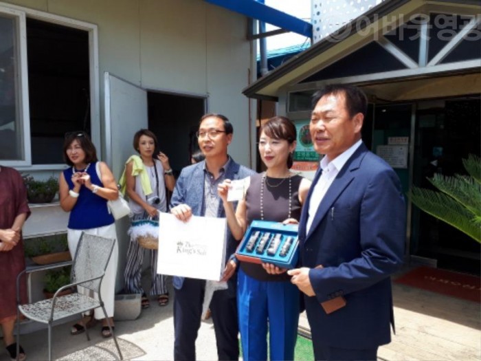 2.영광굴비에 반한 일뵨요리연구가 “굴비 참 맛있어요” 극찬-1.jpg