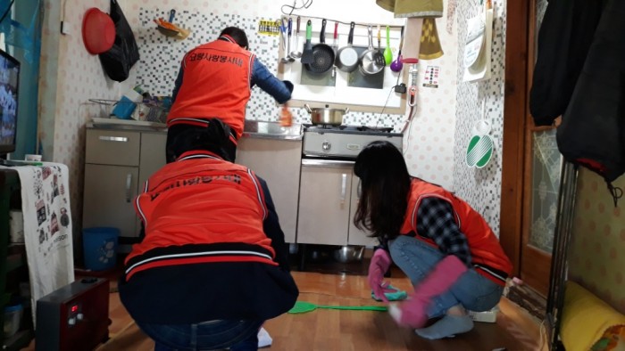 묘량사랑봉사대 봉사활동 실시-3.jpg