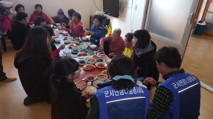 군서면 참나눔봉사대-군서면자원봉사대 협업 봉사활동(남동).jpg