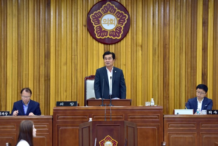 강필구 의장님(1).JPG