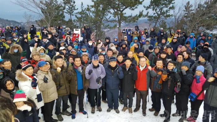 홍농읍 제20회 봉대산 해맞이 축제 성료 2.jpg