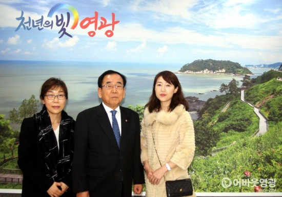 일본 요리연구가 신카이 미야코 영광 재방문 굴비 우수성 홍보 3.JPG