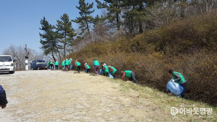 묘량면 장암산 철쭉제 손님맞이 한창 1.jpg