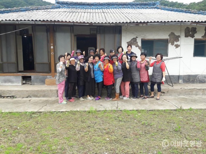 백수 어머니봉사대 이웃사랑 사랑 나눔 자원봉사 2.jpg