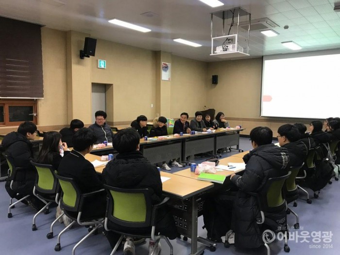 연합학생회 교육장과의 만남.jpg