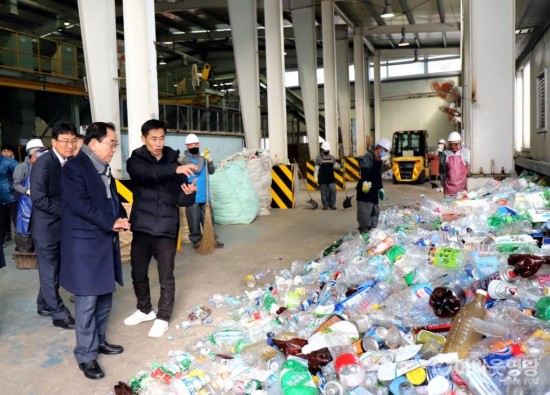 200109 홍농 쓰레기 종합 처리장 방문 격려-009.JPG