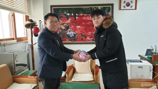 불갑면, ‘2020년 경자년 새해’ 사랑의 돼지 저금통.jpg