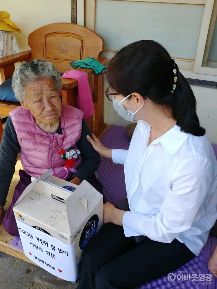 묘량면, 코로나 여파 속에서도 카네이션으로 마음 전해요 1.jpg