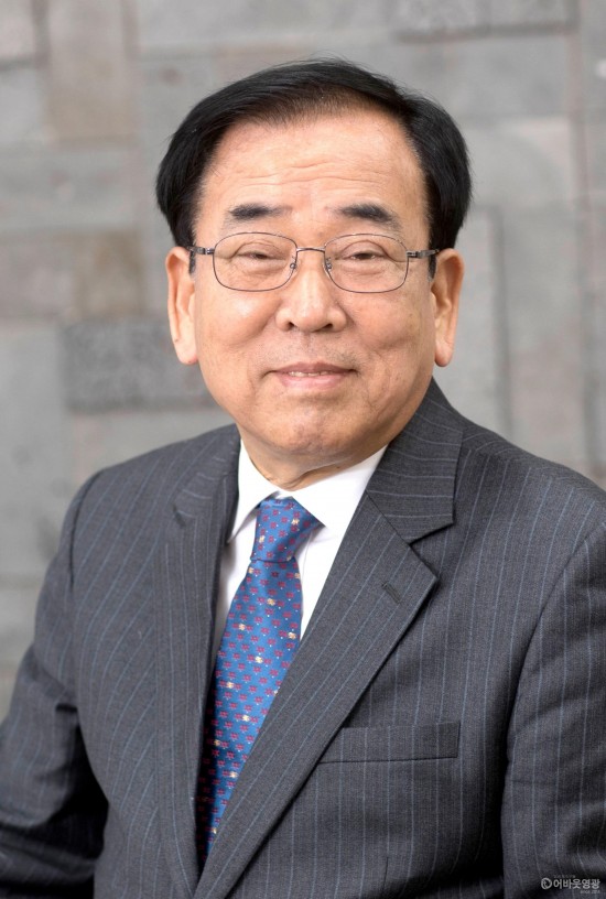 김준성 군수 증명사진 (3).jpg