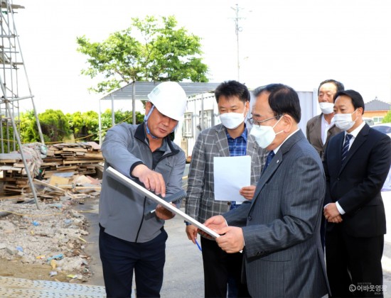 김준성 영광군수 기독교 체험․훈련센터 조성사업 현장점검 1.JPG