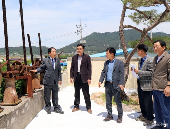 김준성 영광군수 기독교 체험․훈련센터 조성사업 현장점검 4.JPG