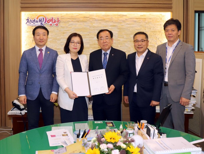 다운로드 (1).jpg