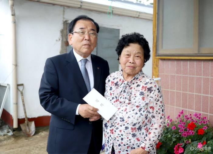 영광군, 호국보훈의 달 맞이 보훈가족 위문 2.jpg