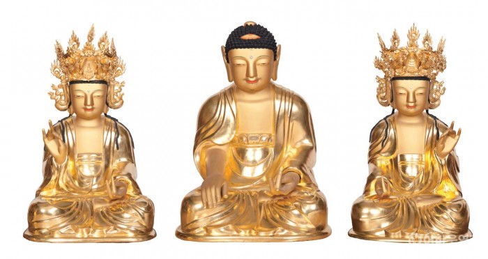 영광 불갑사 팔상전 목조 석가여래삼존상.jpg