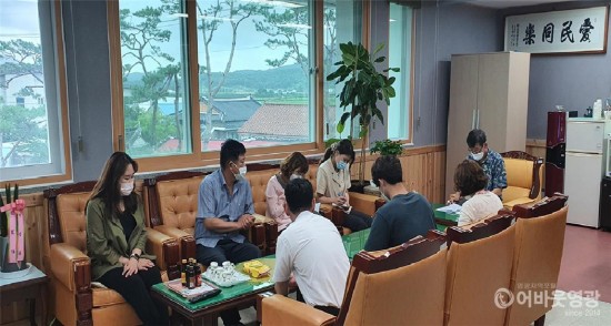 다운로드 (11).jpg