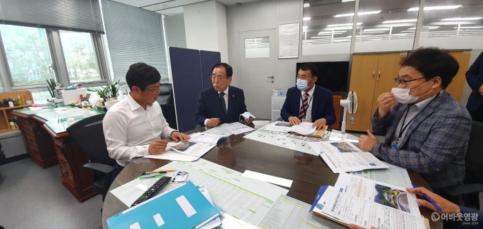 다운로드 (2).jpg