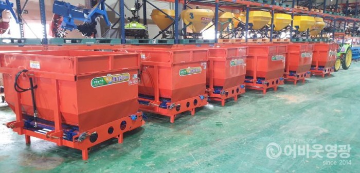 2-2.영광군, 코로나19 장기화로 인한 농기계 임대료 감면기간 연장(임대농기계).jpg