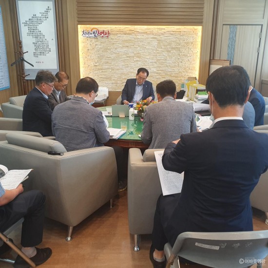 다운로드 (5).jpg