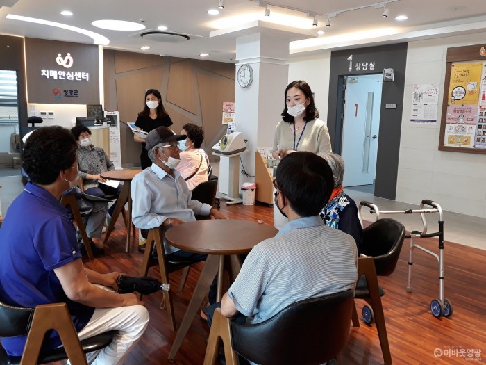 다운로드 (6).jpg