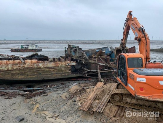 4-4.영광군, ‘방치폐선 제로화’ 박차.jpg