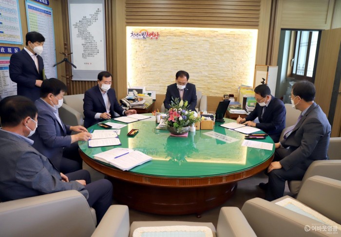 6-2.[크기변환]200922 한빛원전 &amp;관내 농협 로컬푸드 상생협약 체결-002.JPG