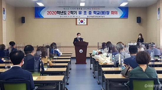 다운로드 (8).jpg