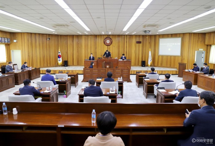 다운로드 (9).jpg