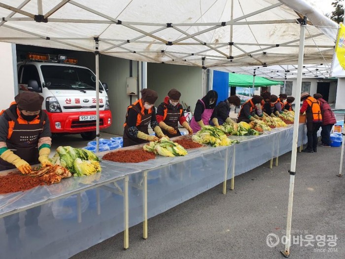 다운로드 (25).jpg