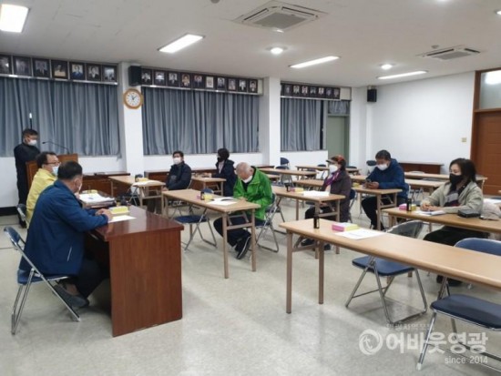 다운로드 (7).jpg