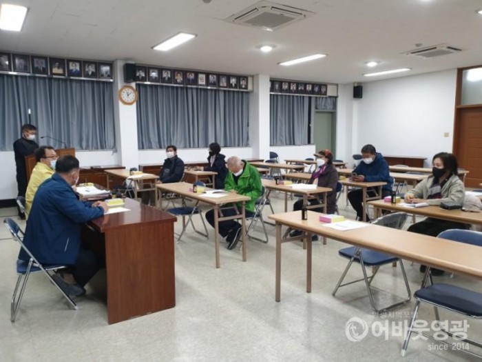 다운로드 (7).jpg