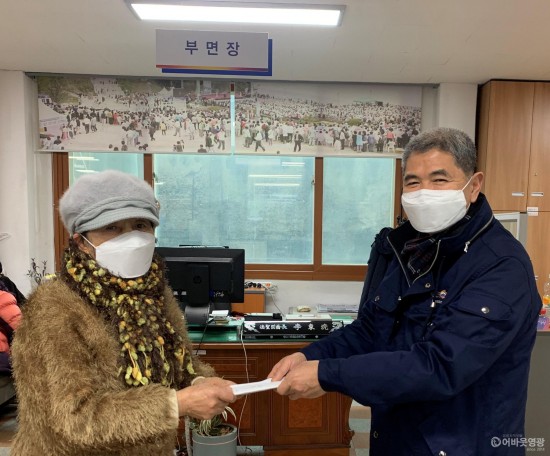 다운로드 (12).jpg