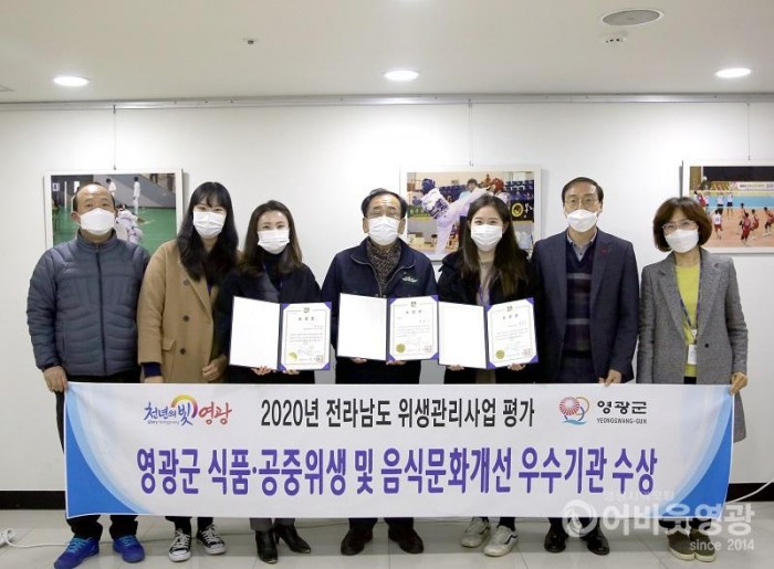 다운로드 (11).jpg