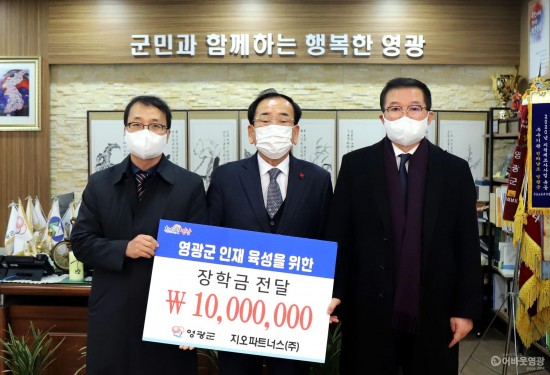 다운로드 (24).jpg