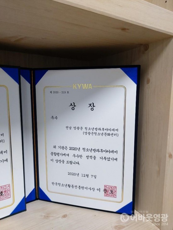 다운로드 (4).jpg