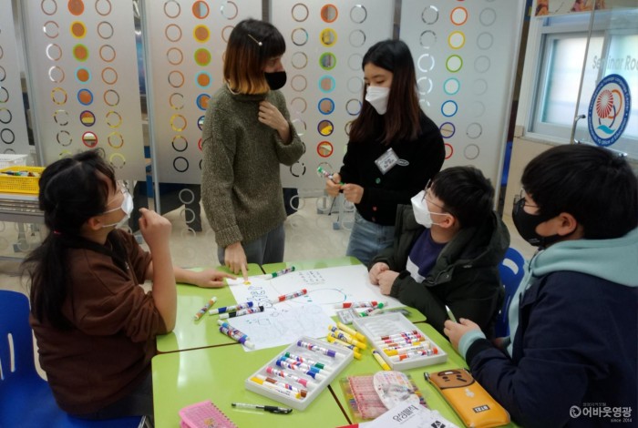 다운로드 (10).jpg