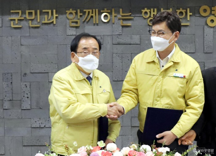 다운로드 (20).jpg