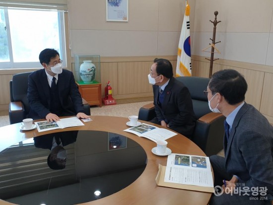 다운로드 (2).jpg