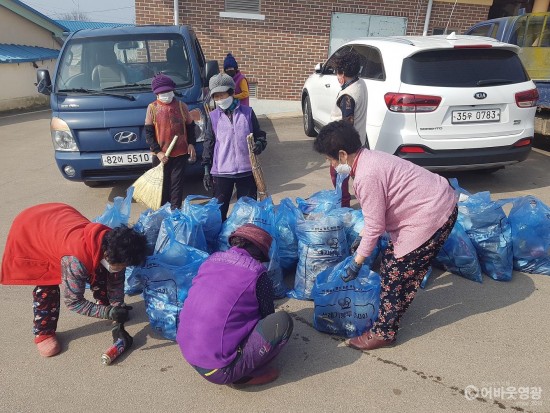 다운로드 (10).jpg