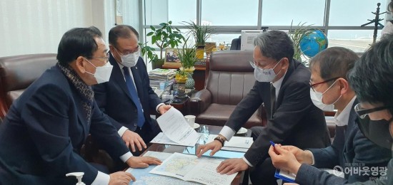 다운로드 (7).jpg