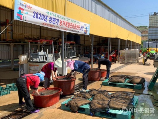 다운로드 (16).jpg