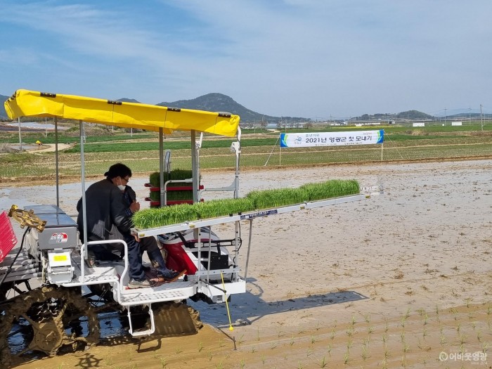 다운로드 (18).jpg