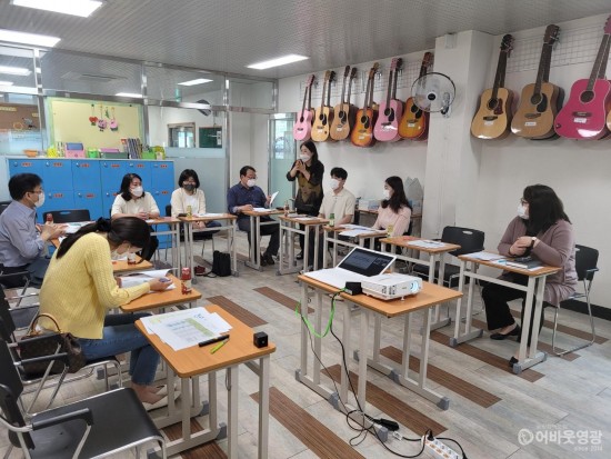 5.13 지도교사 간담회3.jpg