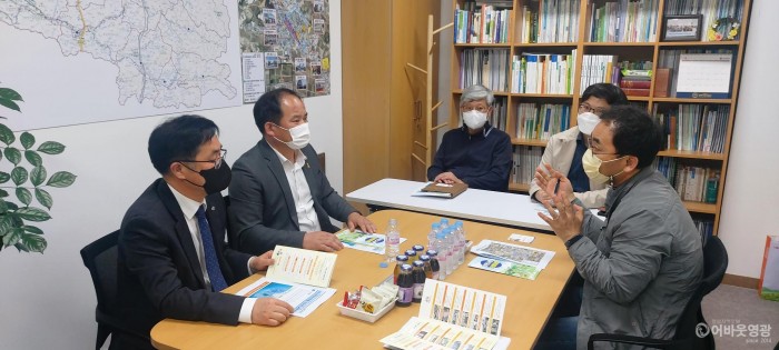 의성이웃사촌지원센터 방문.jpg