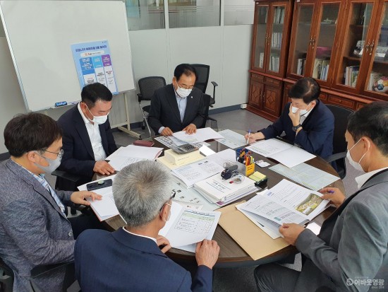 1.지난 26일, 김준성 영광군수는 지역현안 국고예산 확보를 위해 기재부와 국토부를 방문했다..jpeg