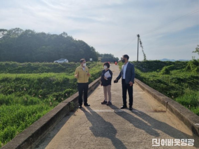4.김장오 영광군수 권한대행, 장고교 위험교량 현장 점검 .jpg