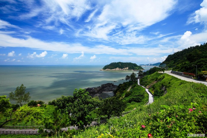 4.서해랑길39코스_백수해안도로 전경 (1).jpg