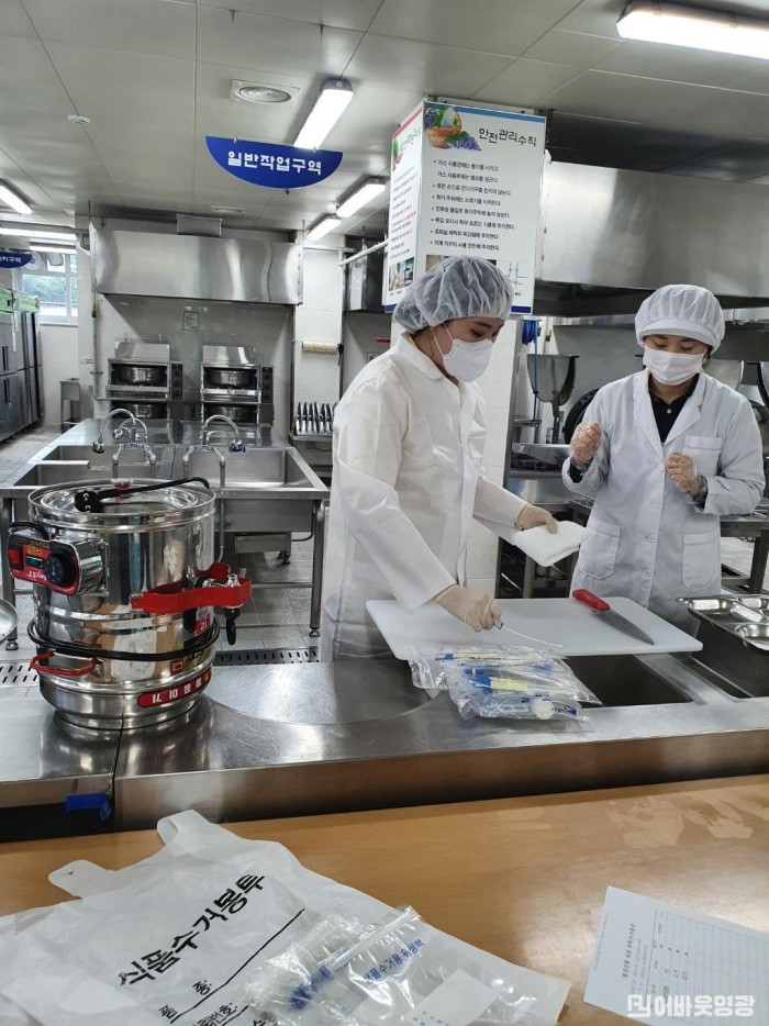 5.영광군, 식중독 발생 현장 대응 모의훈련 실시.jpg