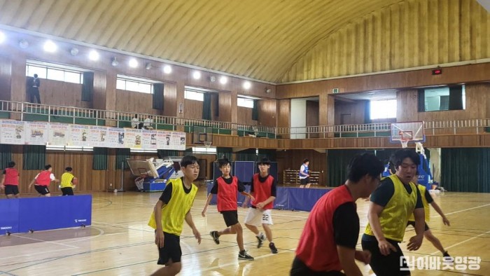 2.한마음 청소년 3대3 농구대회 모습.jpg