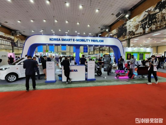 1.2022 하노이 한류박람회 영광 e-모빌리티 기업 참가.jpg